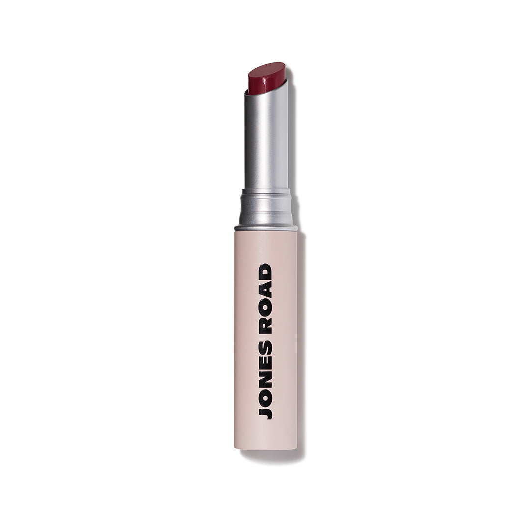 Moisturizing lipstick clearance